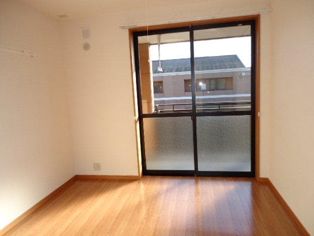 洋室 グリーンパークＢ棟