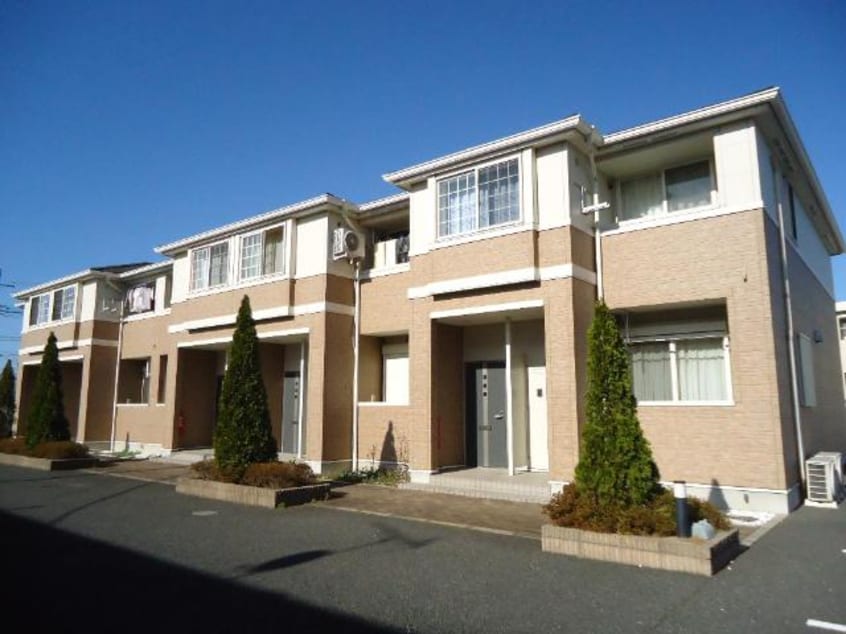 外観写真（昼） アラモード　ガーデン