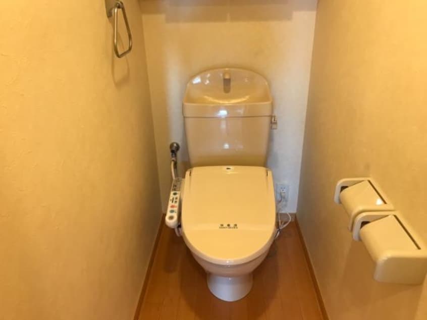 シャワー付トイレ アラモード　ガーデン