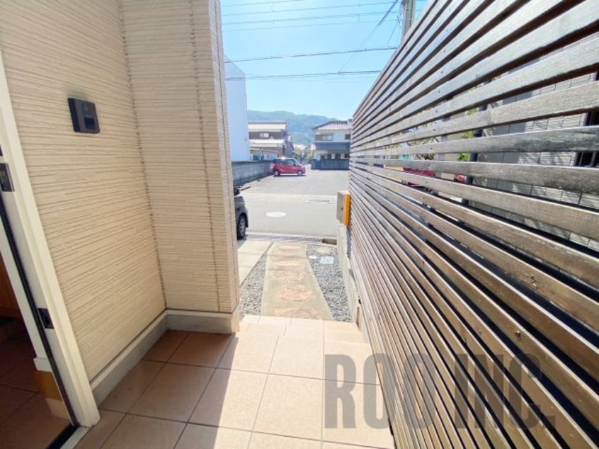  東出（南）貸家