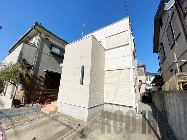  東出（南）貸家