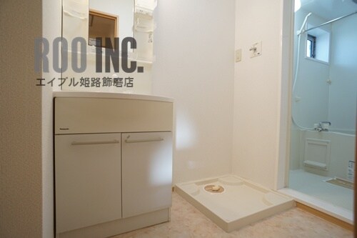  リバーサイド中野田