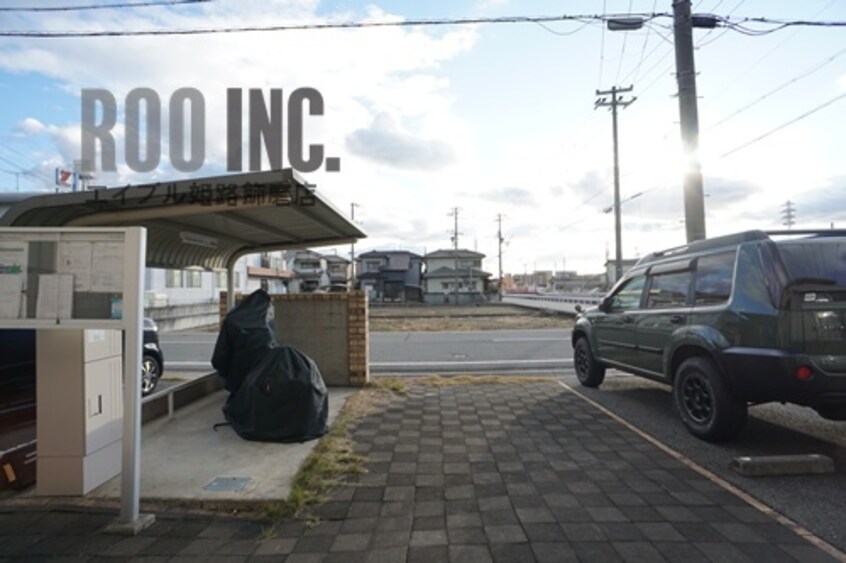 その他飲食（ファミレスなど）まで10m※前面道路 リバーサイド中野田