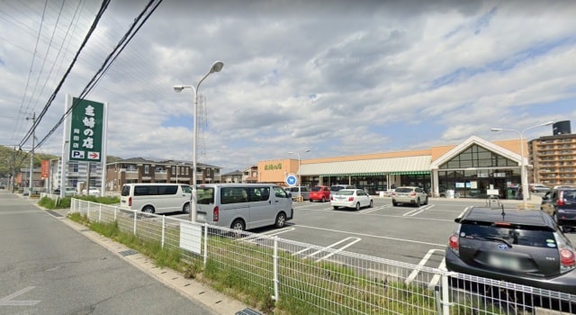 スーパーまで500m※主婦の店　岡田店 樹々岡田　B棟