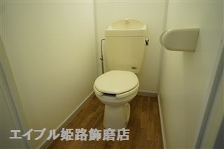  ノーブル英賀保駅前