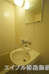  ノーブル英賀保駅前