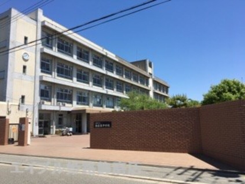 中学校/中等教育学校まで2400m※姫路市立飾磨東中学校 サンリット