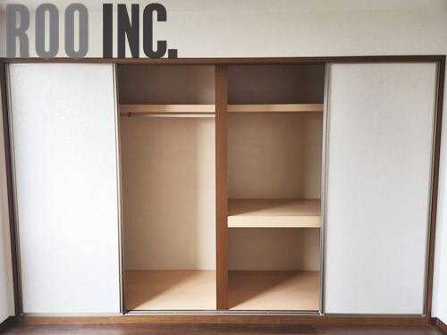 写真は反転のお部屋です アイランド