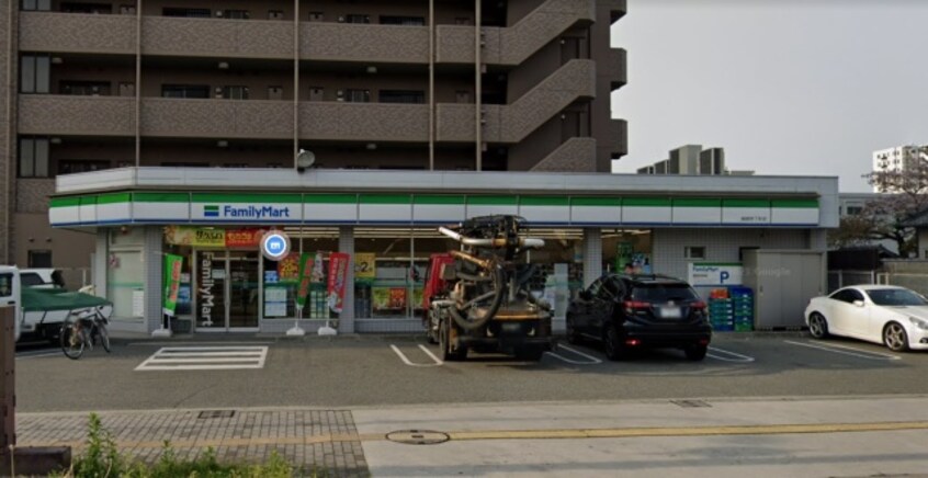 コンビニまで150m※ファミリーマート　姫路壱丁町店 マンション優雅Ⅲ