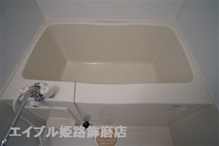  ルミエ広畑本町