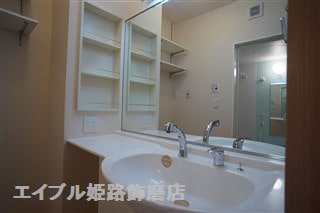  ルミエ広畑本町