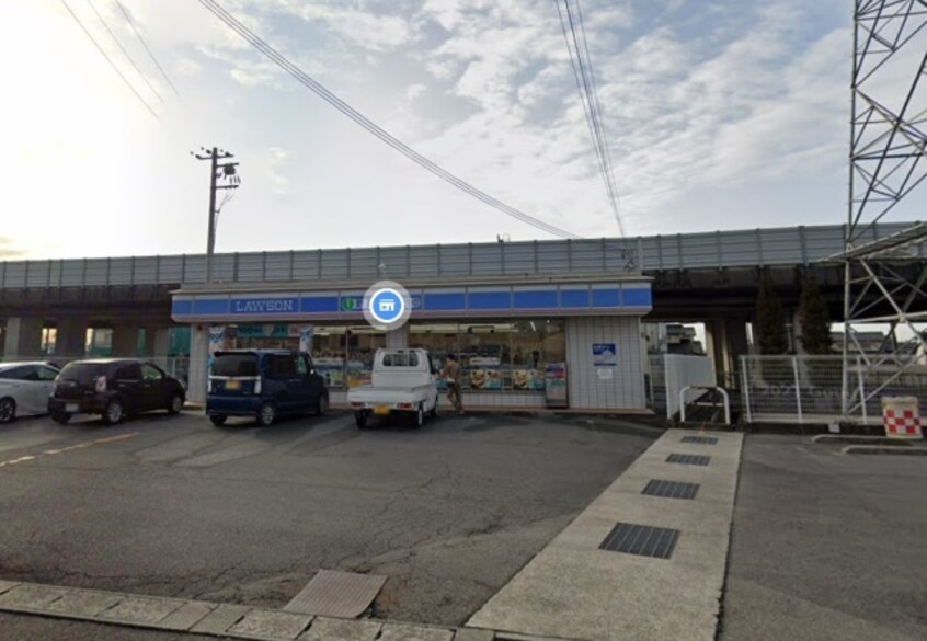コンビニまで300m※ローソン　龍野堂本中央店 エトワール龍野B