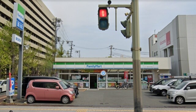 コンビニまで200m※ファミリーマート　ジミー姫路市役所南店 THE　MUSE栗山