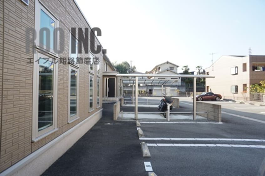  フォーリア　B棟