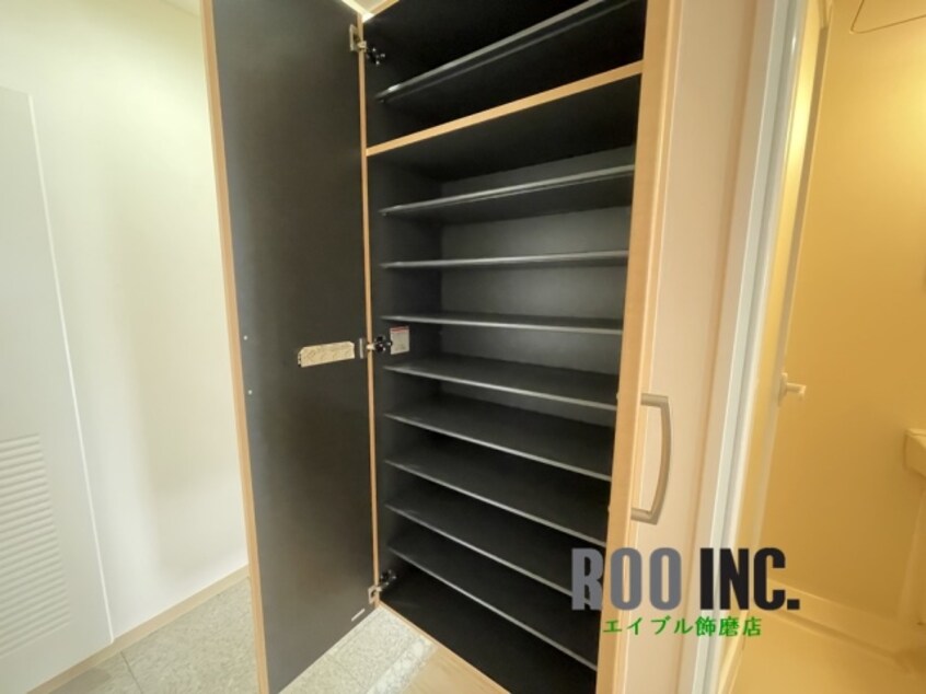  アルジャン・トゥール