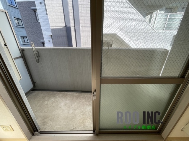  アルジャン・トゥール