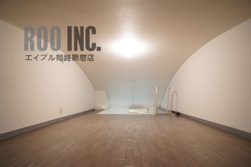 ６．８帖のロフトは広いですね。 リゾティ城南