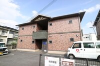 シャルマン八代