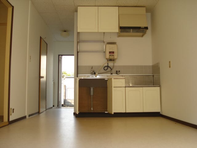  サンシティイシザワ