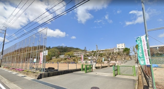 中学校/中等教育学校まで1900m※相生市立双葉中学校 オイコス　オニロ　相生Ａ