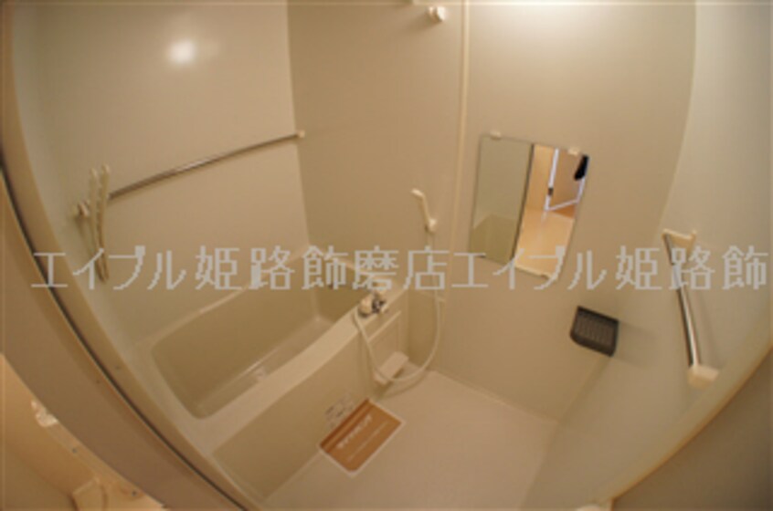  ウィステリアコート