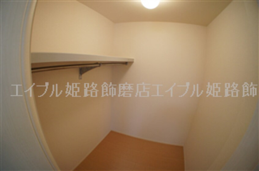  ウィステリアコート