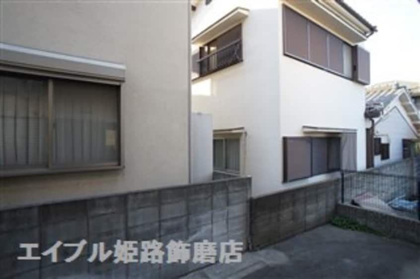 その他飲食（ファミレスなど）まで10m※前面道路 ハイツ白楊