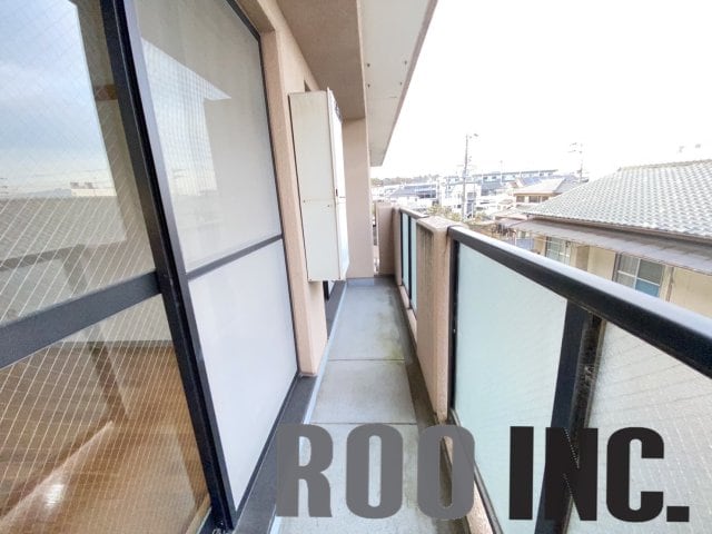  サニーニシウラ