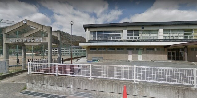 中学校/中等教育学校まで3706m※姫路市立置塩中学校 前之庄ファミリー向け戸建賃貸