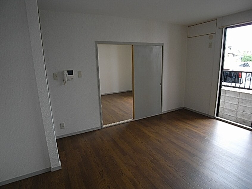  ハイツリンデンバン