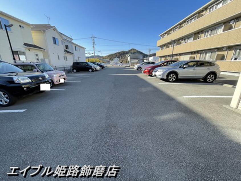  セジュール町坪