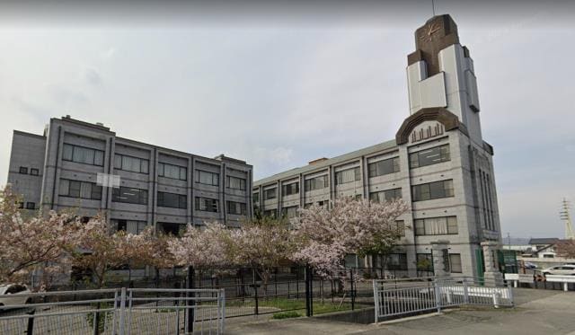 大学/短大/専門学校まで2500m※日本工科大学校 ココアガーデンⅡ