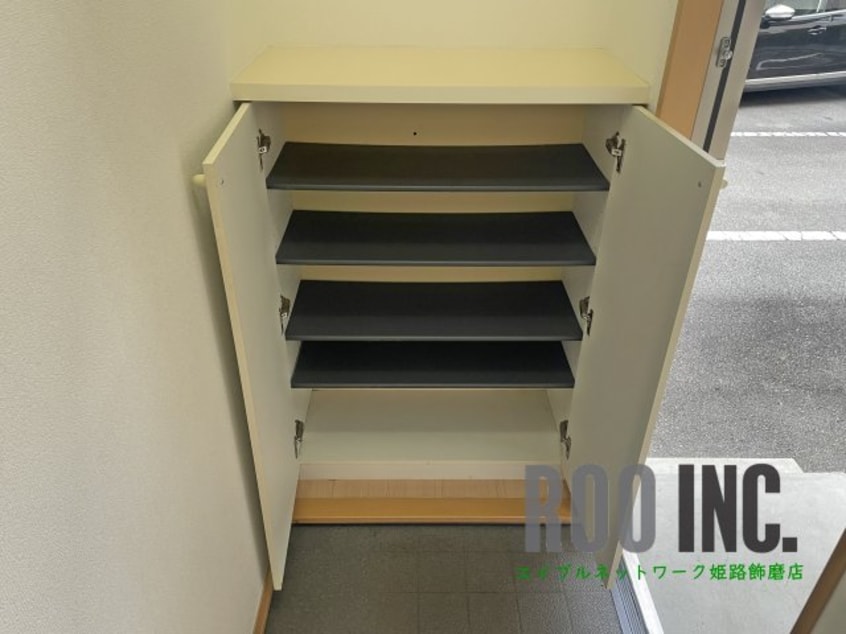  ラ・スコレール水上