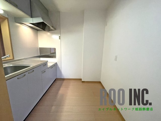  ラ・スコレール水上