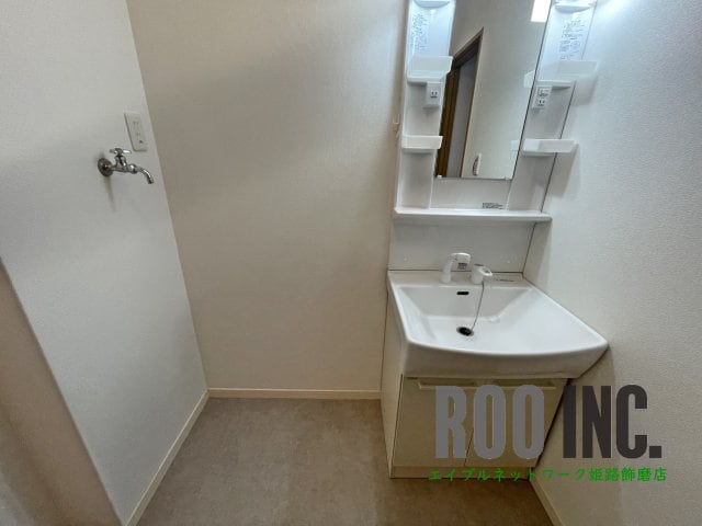  ラ・スコレール水上