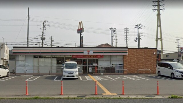 コンビニまで87m※セブンイレブン　姫路飾磨中島３丁目店 ジーライズ飾磨プランレーヌA棟