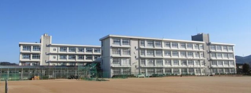 中学校/中等教育学校まで2003m※姫路市立朝日中学校 ハイツ熊見Ⅴ
