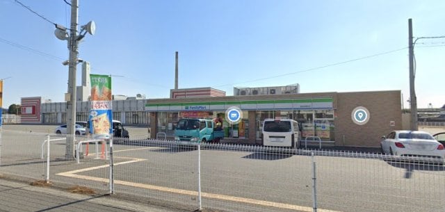 コンビニまで866m※ファミリーマート　姫路東郷町店 ハッピーバード市川