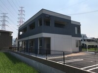 セルリアン　コート