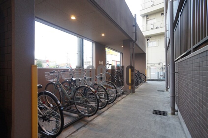  インタービレッジ高岡駅前