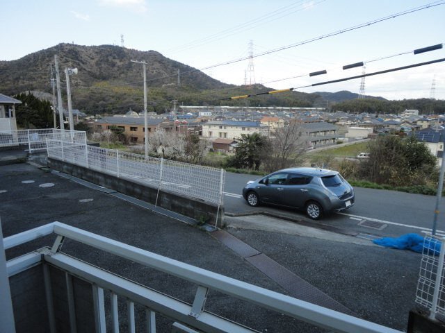  西山サンハイツ