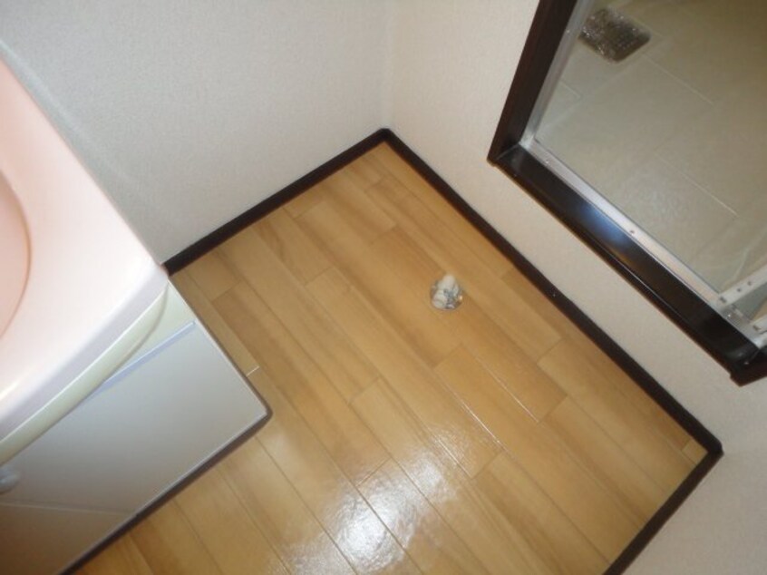  西山サンハイツ