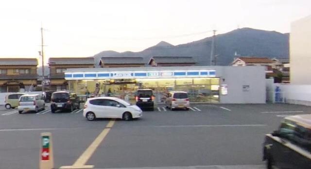 コンビニまで400m※ローソン　たつの富永店 サニーコート