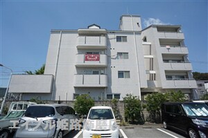 エスティクロダ