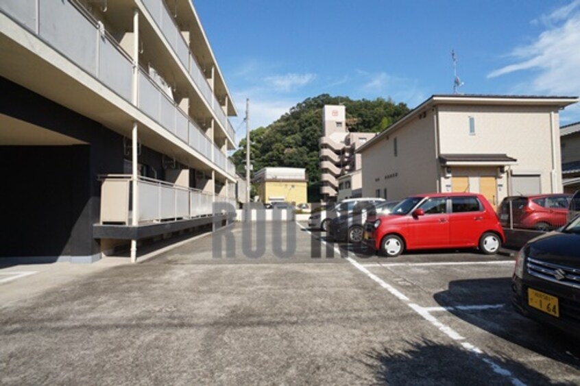  キャッスルコート南八代