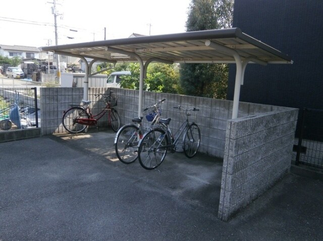  タウンコートオリビエ　B