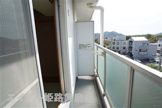 写真は反転のお部屋です メゾン・ド・アルシュ