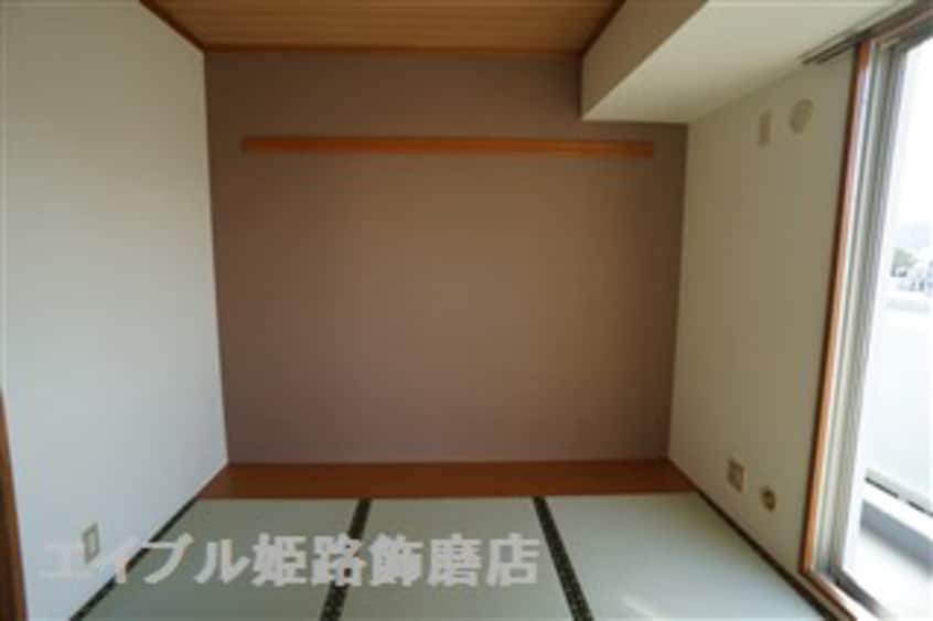 写真は反転のお部屋です メゾン・ド・アルシュ
