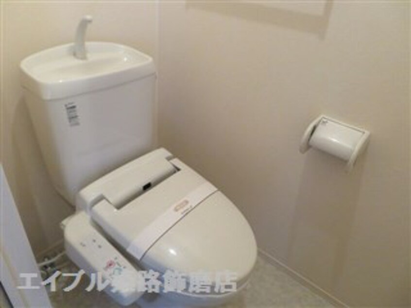  クローバー・シャトレ