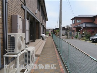  クローバー・シャトレ